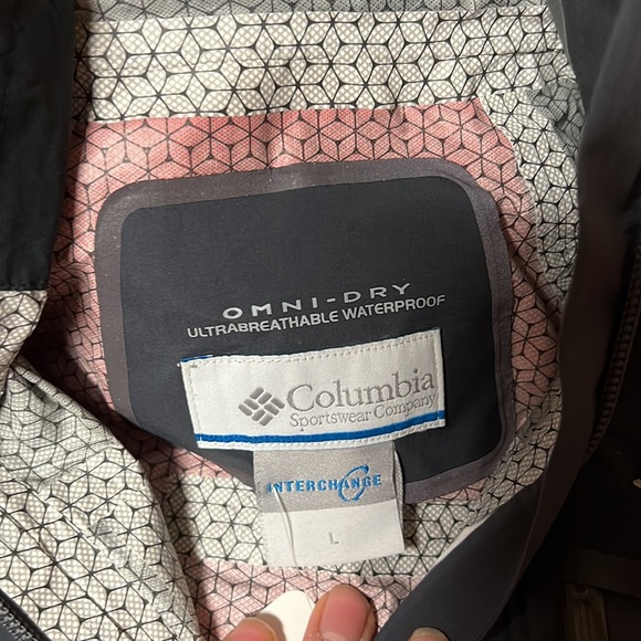 Columbia jacket - Picture 3 of 8